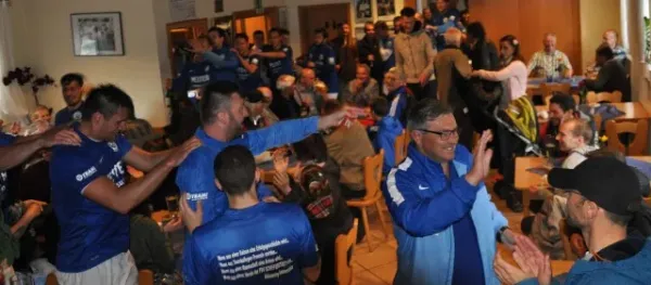 1. Mannschaft Meisterfeier 2014