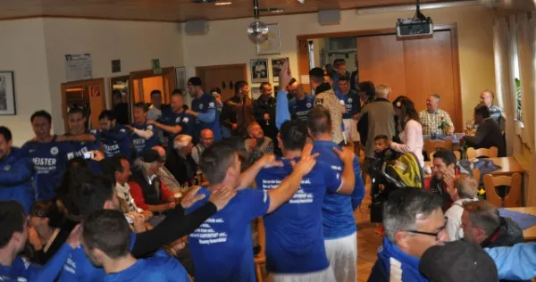 1. Mannschaft Meisterfeier 2014